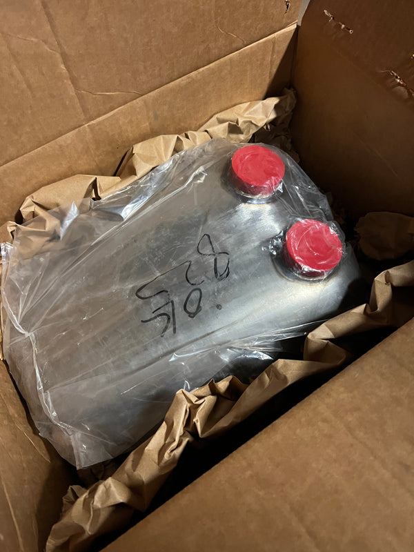 825) Mustang And Axed Tanks For Sportsters Thru 1978 - Paughco, Inc